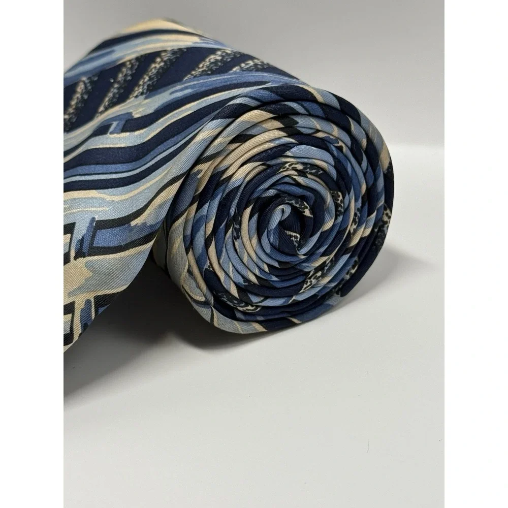 Guy Laroche Paris Mens 100% Silk Tie Blue Abstract Geometric Vintage Necktie